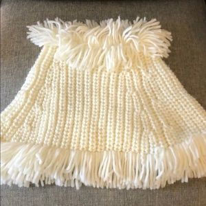 🎁NWT Girls Winter Shawl in holiday gift bag!!!